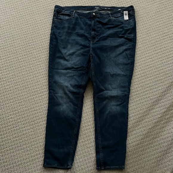NWT - Old Navy FitsYou Extra High-rise Rockstar Super Skinny Jeans.  Size 26-30. - Picture 1 of 6